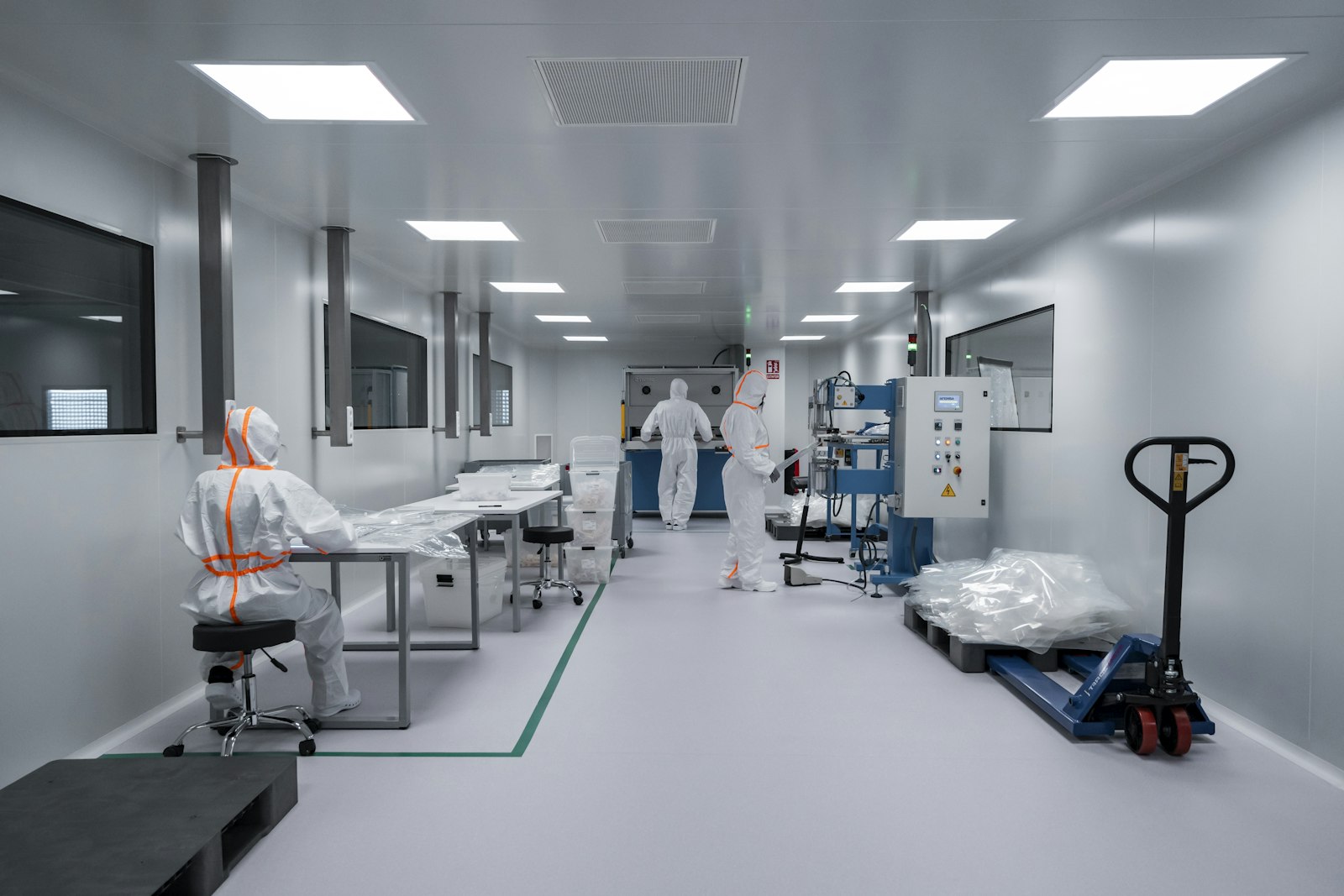 ISO 14644 Cleanroom Classification: Classes, Particle Limits, and Testing