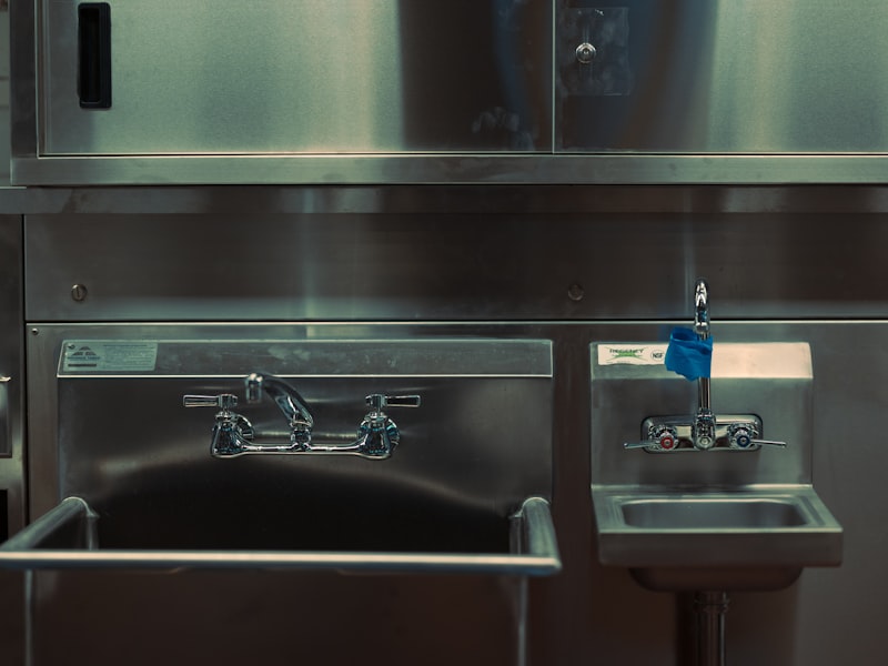 Pass Boxes & Transfer Hatches